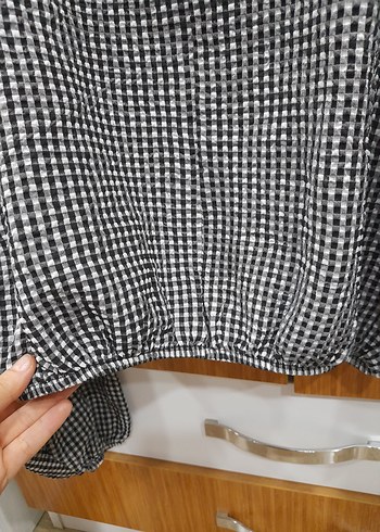 Siyah pötikare balon kollu bluz - Görsel 5