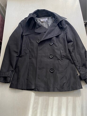 Zara trenchcoat