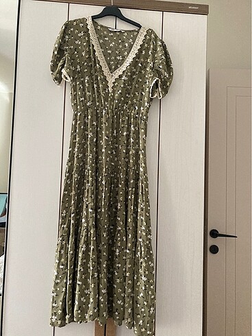 Zara midi elbise