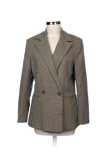 Mango Blazer %70 İndirimli.