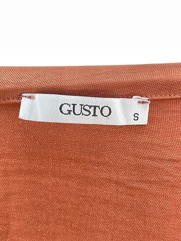 s Beden çeşitli Renk Gusto Düz Kesim %70 İndirimli.