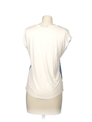 s Beden Diğer T-shirt %70 İndirimli.