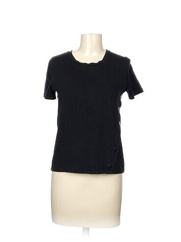 Diğer T-shirt %70 İndirimli.