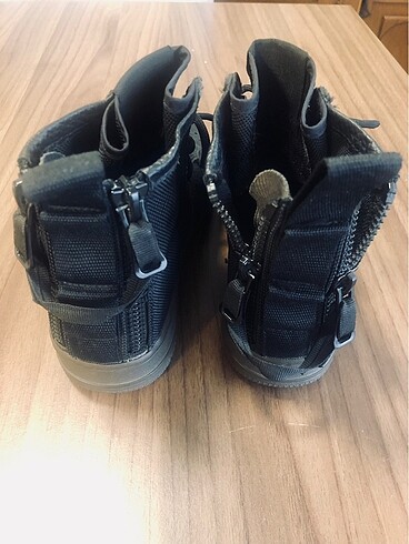 38 Beden siyah Renk NIKE ithal bot