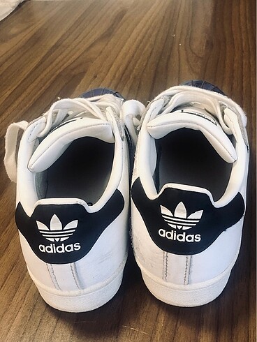 37,5 Beden Adidas spor ayakkabı