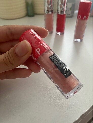  Beden Sephora lip gloss