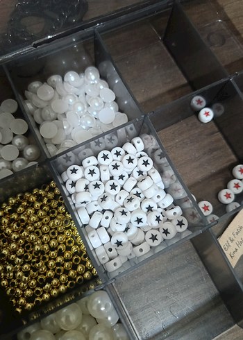 Kırmızı Yıldızlı Boncuk - Görsel 2