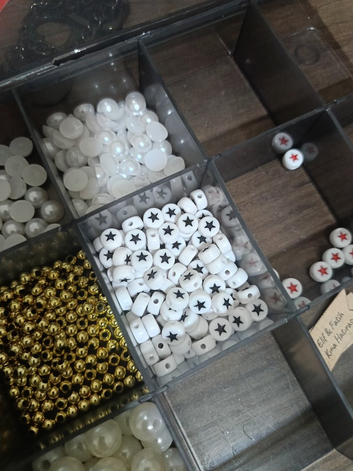 Kırmızı Yıldızlı Boncuk - Görsel 2