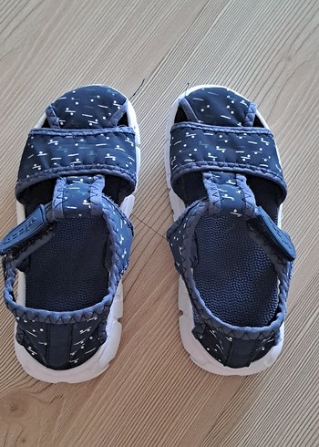 31 Beden mavi Renk Erkek Çocuk Kot Kumaşlı Cırtcırtlı Sandalet