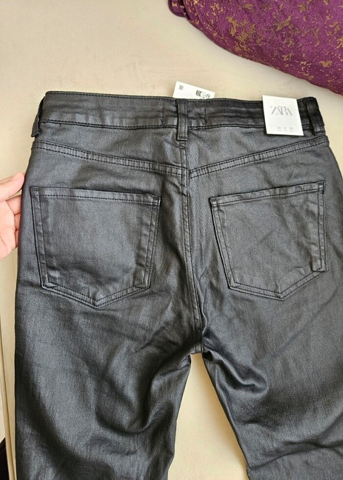 Zara mumlu pantolon.  - Görsel 3