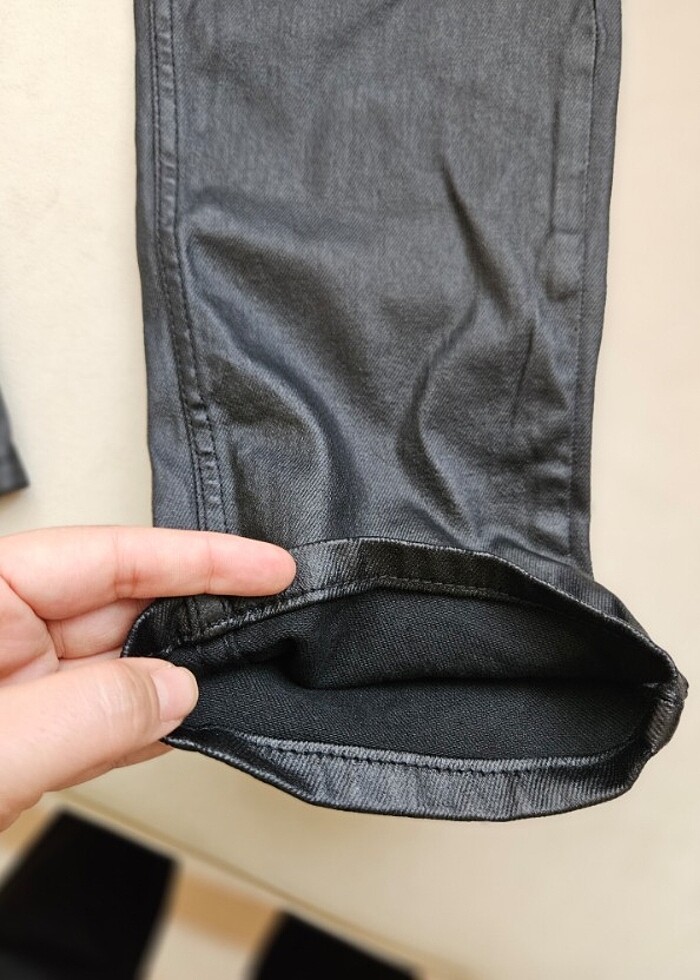 Zara mumlu pantolon.  - Görsel 4