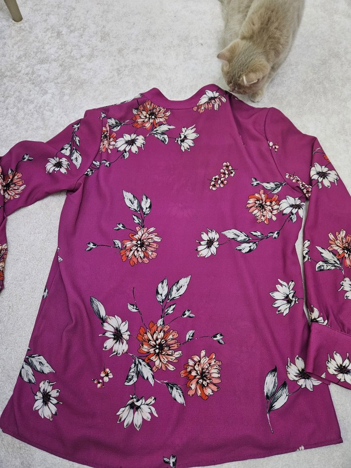 Mor Çiçek Desenli Uzun Kollu Kadın Bluz - Görsel 2