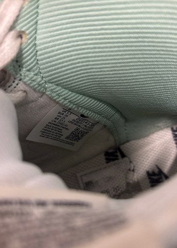 39 Beden Nike Beyaz-Yesil Pastel Kadın Dolgu Topuk Spor Ayakkabı