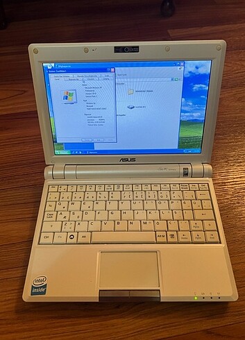 Asus 3 eee PC 900