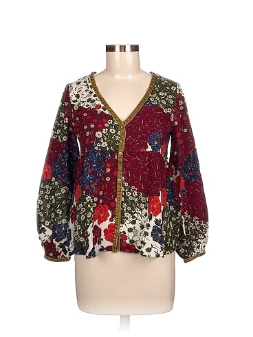 Zara Bluz %70 İndirimli.
