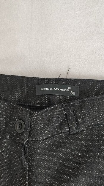 38 Beden Klasik Siyah Short