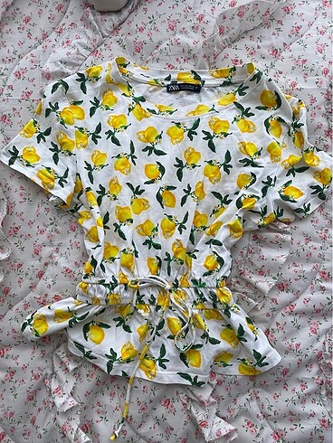 Zara Coquette zara limonlu babydoll top