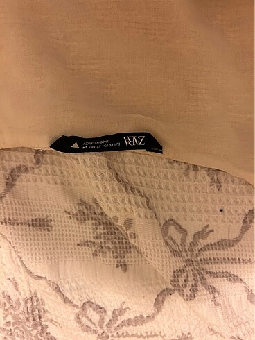 Zara Crop zara