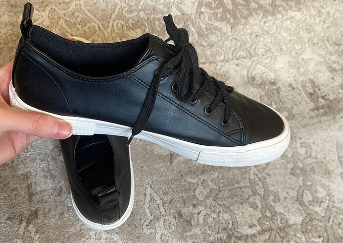 40 Beden BERSHKA sneaker