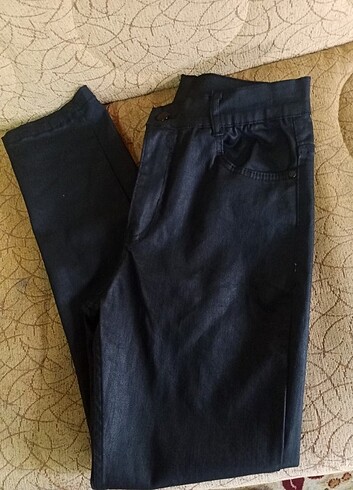  kot pantolon deri görünümlü 