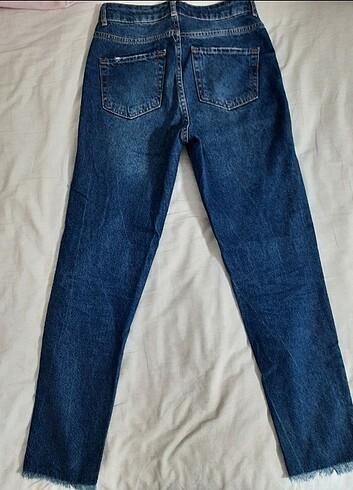 26 Beden addax mom jean