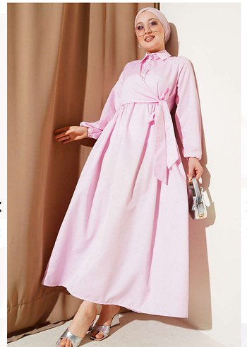 Pembe Elbise