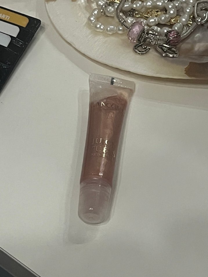 Lancome Juicy Tubes Parlak Bej Dudak Parlatıcısı - Görsel 2