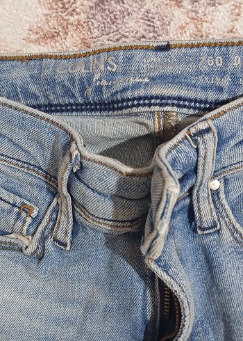 Düğmeli Mavi Rahat Kesim Kadın Kot Pantolon - Görsel 2