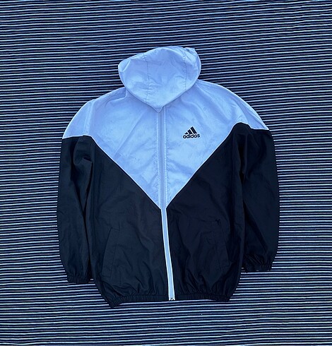 Adidas vintage üst