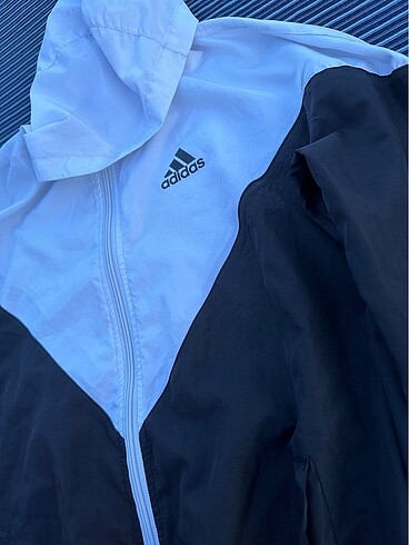 m Beden Adidas vintage üst