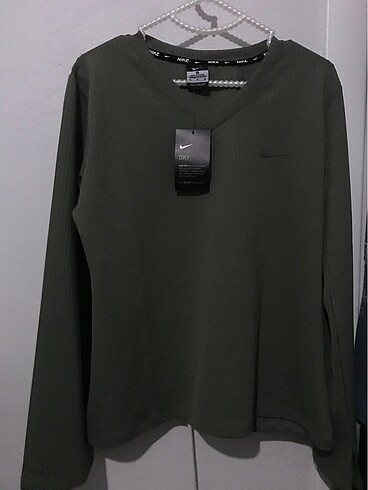 xl Beden Nike Sport Üst