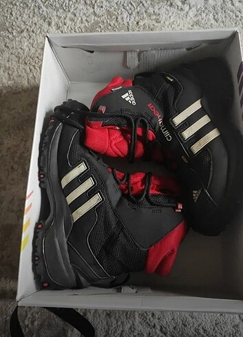Adidas erkek çocuk bot