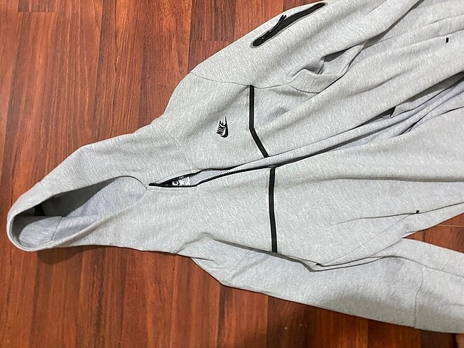 Nike Tech Fleece Gri