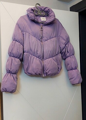 Bershka lila mont