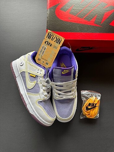 Nike Dunk Low