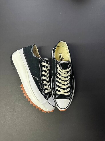 CONVERSE PLAY