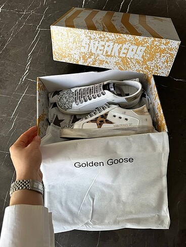 Golden Goose Deluxe Golden Goose