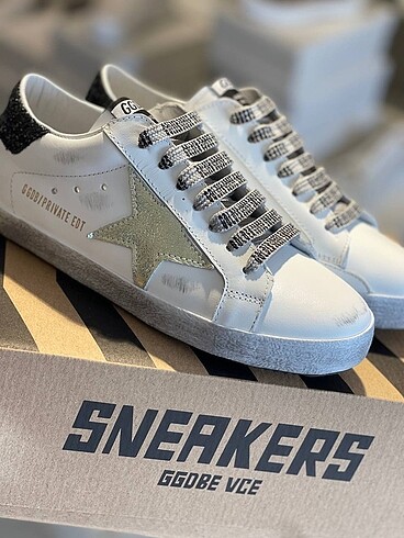 Golden Goose Deluxe Golden Goose