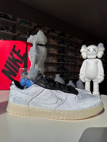 Nike Dunk Low