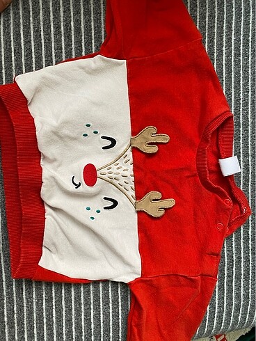 3-6 Ay Beden 2 adet kırmızı bebek sweat