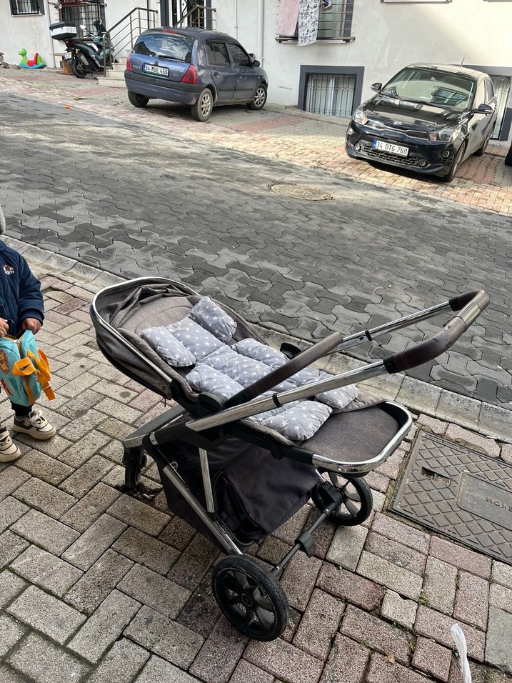 Gri Bebek Arabası - Görsel 4