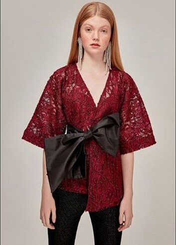 Kurdele detaylı kimono