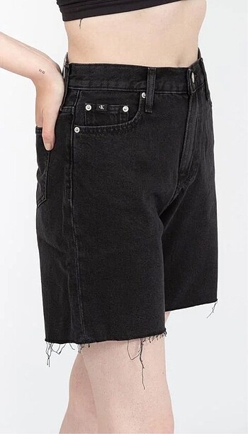 28 Beden Calvin Klein kadın kot bermuda