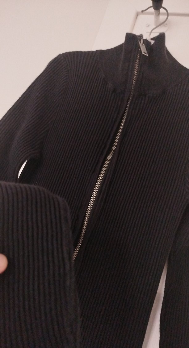 Siyah Yırtmaçlı Uzun Kadın Elbise - Görsel 3