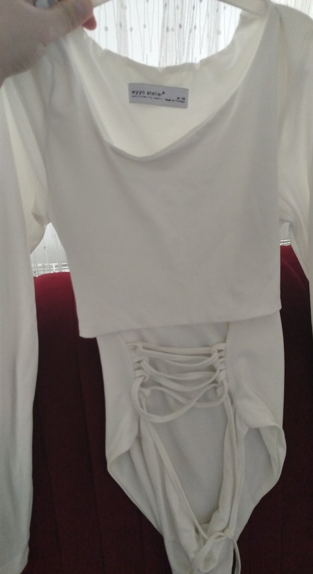 Beyaz Drapeli Mini Tişört - Görsel 3