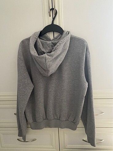 H&M HM sweatshirt