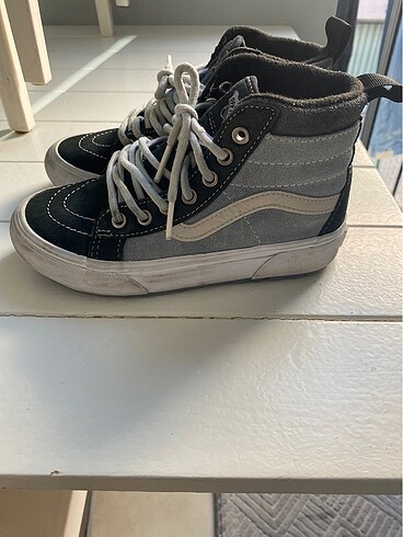 Vans Van spor ayakkabı 32 no