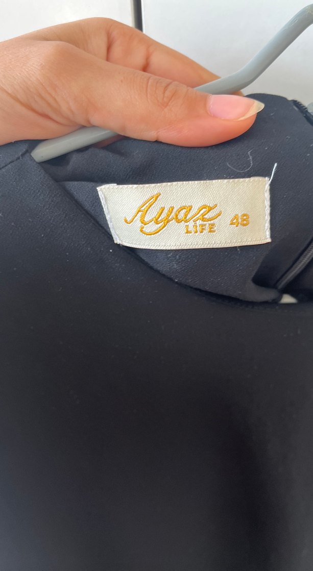 Siyah Nakışlı Uzun Kollu Kadın Elbise - Görsel 3