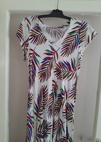 Renkli Desenli V Yaka Uzun Günlük Elbise - Görsel 5