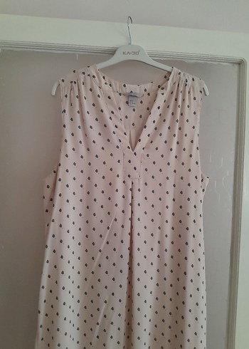 Bej Puantiyeli Piliseli V Yakalı Kadın elbise - Görsel 3